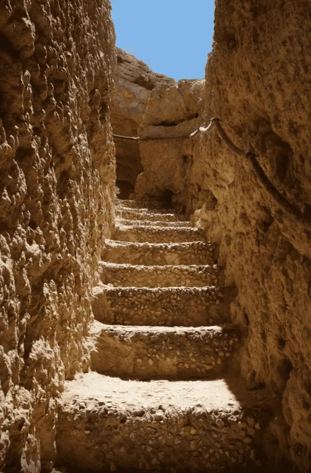 Steps at Alagar Seco